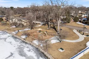 3847 Zenith Ave N, Robbinsdale, MN 55422 - Photo 64