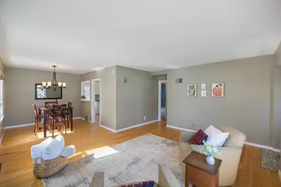 3847 Zenith Avenue N, Robbinsdale, MN 55422 - Photo 8