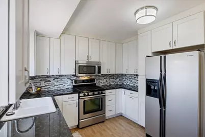 3847 Zenith Avenue N, Robbinsdale, MN 55422 - Photo 12