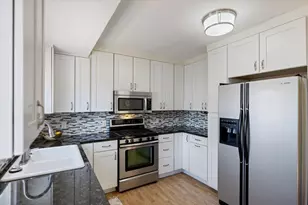 3847 Zenith Ave N, Robbinsdale, MN 55422 - Photo 12