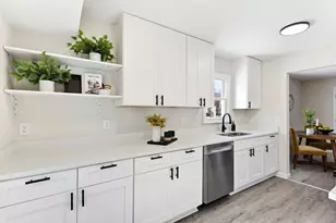 5056 Upton Ave N, Minneapolis, MN 55430 - Photo 10