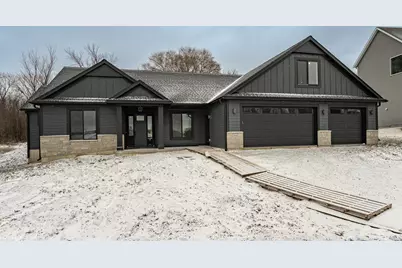 2844 Pinewood Ridge Drive SE, Rochester, MN 55904 - Photo 1