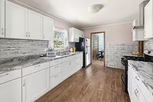 742 Nebraska Ave E, Saint Paul, MN 55106 - Photo 2