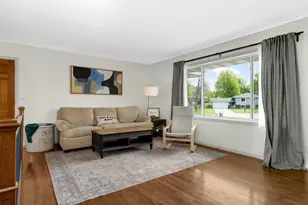 1741 Palisade Cir, Eagan, MN 55122 - Photo 2