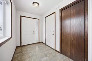 5659 61st St S, Fargo, ND 58104 - Photo 2