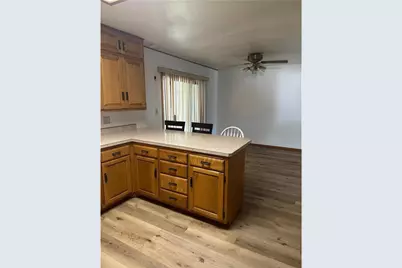 1002 Linden Street, Luverne, MN 56156 - Photo 6