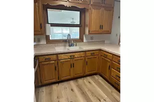 1002 Linden St, Luverne, MN 56156 - Photo 6