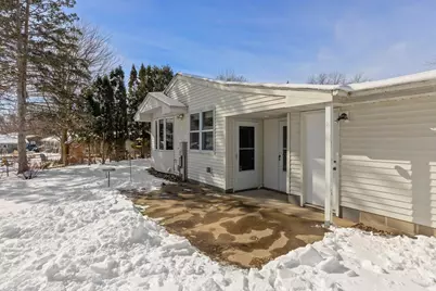 8425 Kell Avenue S, Bloomington, MN 55437 - Photo 44