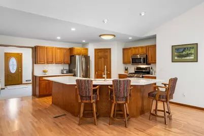 8251 Ingleside Avenue S, Cottage Grove, MN 55016 - Photo 8