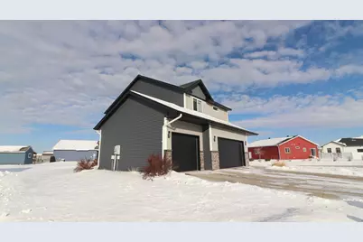 4515 12th Street S, Moorhead, MN 56560 - Photo 2