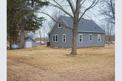 17969 240th Street, Hutchinson, MN 55350 - Photo 2