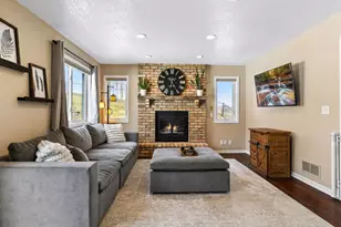 3175 Aspen Ave, Maple Plain, MN 55359 - Photo 18