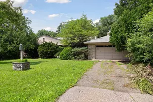 1065 Colby St, Saint Paul, MN 55116 - Photo 14