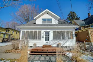 206 Elm St W, Stillwater, MN 55082 - Photo 1