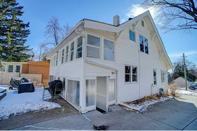 206 Elm Street W, Stillwater, MN 55082 - Photo 2