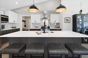 10723 Knollwood Ln, Woodbury, MN 55129 - Photo 12