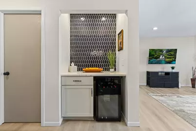 10746 Toledo Court, Bloomington, MN 55437 - Photo 4