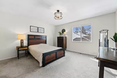 10746 Toledo Court, Bloomington, MN 55437 - Photo 18