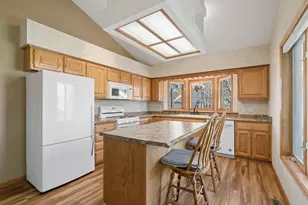 2640 Pine Ridge Dr, Anoka, MN 55303 - Photo 8