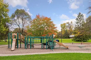 5232 Brookview Ave, Edina, MN 55424 - Photo 2