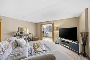 105 3rd St N, Moorhead, MN 56560 - Photo 2