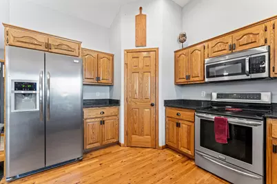 701 Carnoustie Place SE, Pine Island, MN 55963 - Photo 10