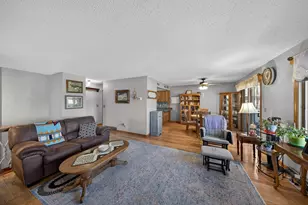 133 Kingswood Dr, Red Wing, MN 55066 - Photo 4