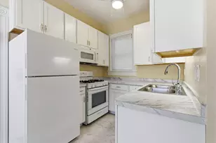 345 Grand Ave, Saint Paul, MN 55102 - Photo 18