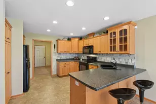 1409 Wood Duck Ln, New Richmond, WI 54017 - Photo 8