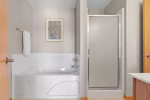 2856 Clover Ridge Dr, Chaska, MN 55318 - Photo 16