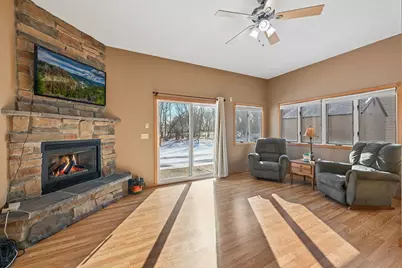 405 Sunrise Drive, Olivia, MN 56277 - Photo 4