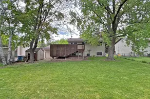 1740 Florence St, White Bear Lake, MN 55110 - Photo 10