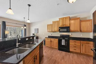 191 Larpenteur Ave E, Maplewood, MN 55117 - Photo 8