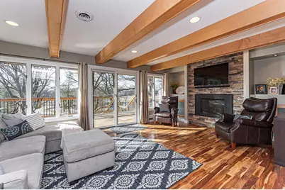 701 4th Street SW, Austin, MN 55912 - Photo 6