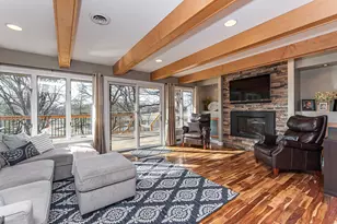 701 4th St SW, Austin, MN 55912 - Photo 6