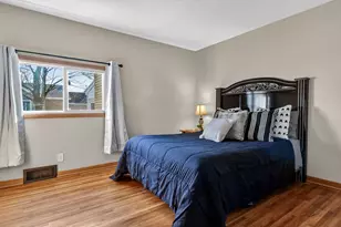 3403 Valmont Ave, Altoona, WI 54720 - Photo 12