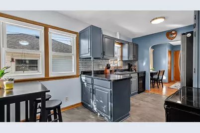 3403 Valmont Avenue, Altoona, WI 54720 - Photo 6