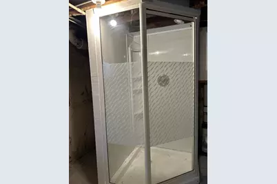 631 N Cedar Street, Luverne, MN 56156 - Photo 26