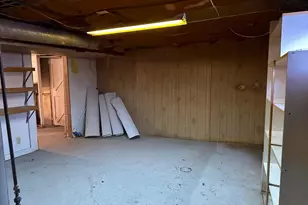 631 N Cedar St, Luverne, MN 56156 - Photo 34