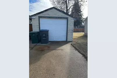 631 N Cedar Street, Luverne, MN 56156 - Photo 38