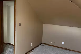 631 N Cedar St, Luverne, MN 56156 - Photo 12