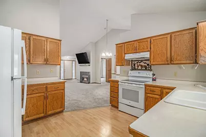 13142 Rose Street NW, Coon Rapids, MN 55448 - Photo 4