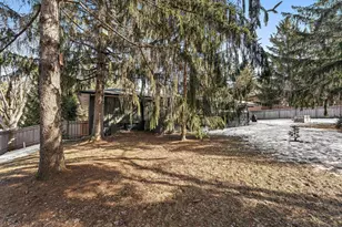 8047 Somerset Rd, Woodbury, MN 55125 - Photo 10