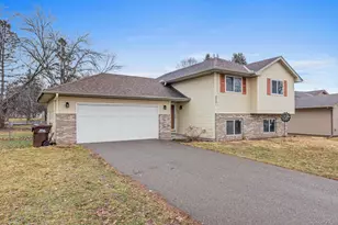 8001 Jeffery Ave S, Cottage Grove, MN 55016 - Photo 2