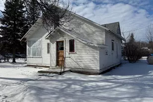 203 Jefferson Ave, Pine River, MN 56474 - Photo 2