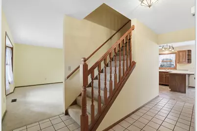 1826 3rd Street SW, New Brighton, MN 55112 - Photo 4