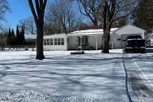 1215 Ashland Ave, Saint Paul Park, MN 55071 - Photo 2