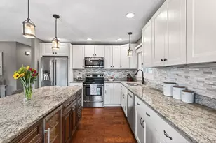 6806 Deerwood Ln N, Maple Grove, MN 55369 - Photo 4