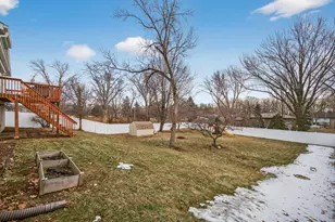 6806 Deerwood Ln N, Maple Grove, MN 55369 - Photo 36