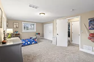 6806 Deerwood Ln N, Maple Grove, MN 55369 - Photo 34